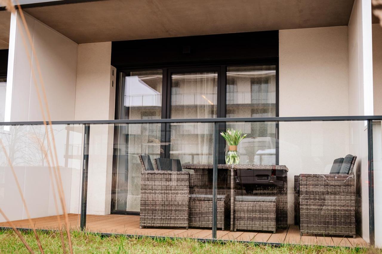 Apartament Turkusowy - Basen, Sauna, Klimatyzacja Dziwnów Exterior foto